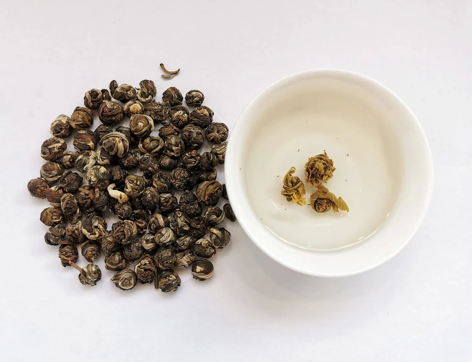 Tea Leafs Jasmin Dragon Pearl groene thee jasmijn parels