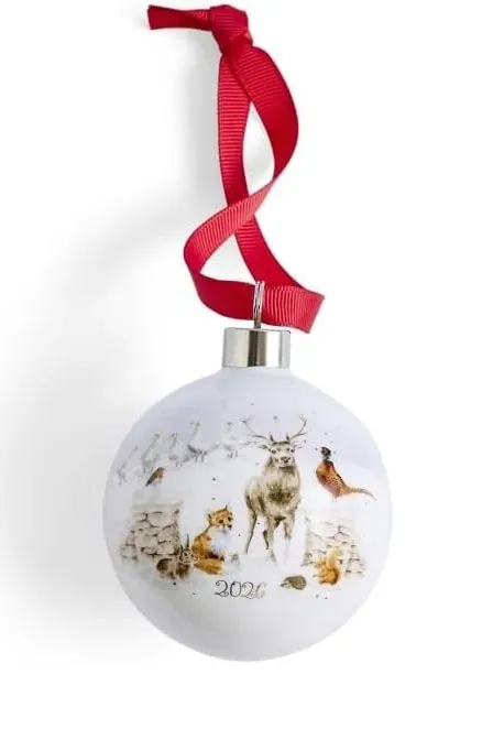 Wrendale Designs Snow Place Like Home 2026 Kerstbal Porselein 7 cm