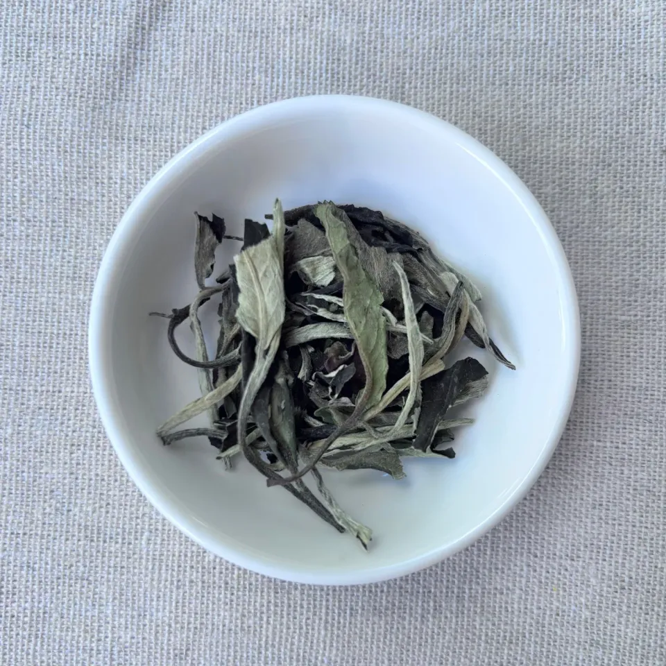 R'folia White Peony witte thee 50 g gerijpt