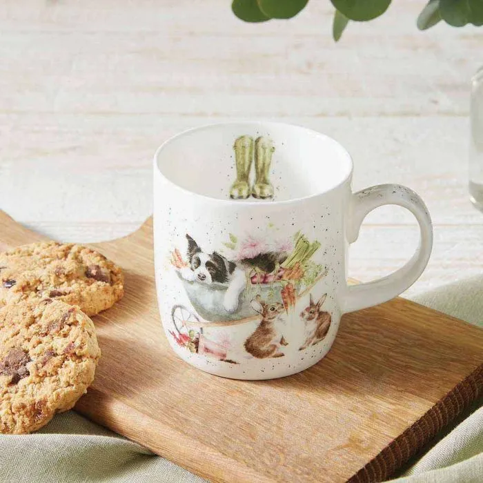 Wrendale Designs Sleeping on the Job Beker 300 ml Bone China
