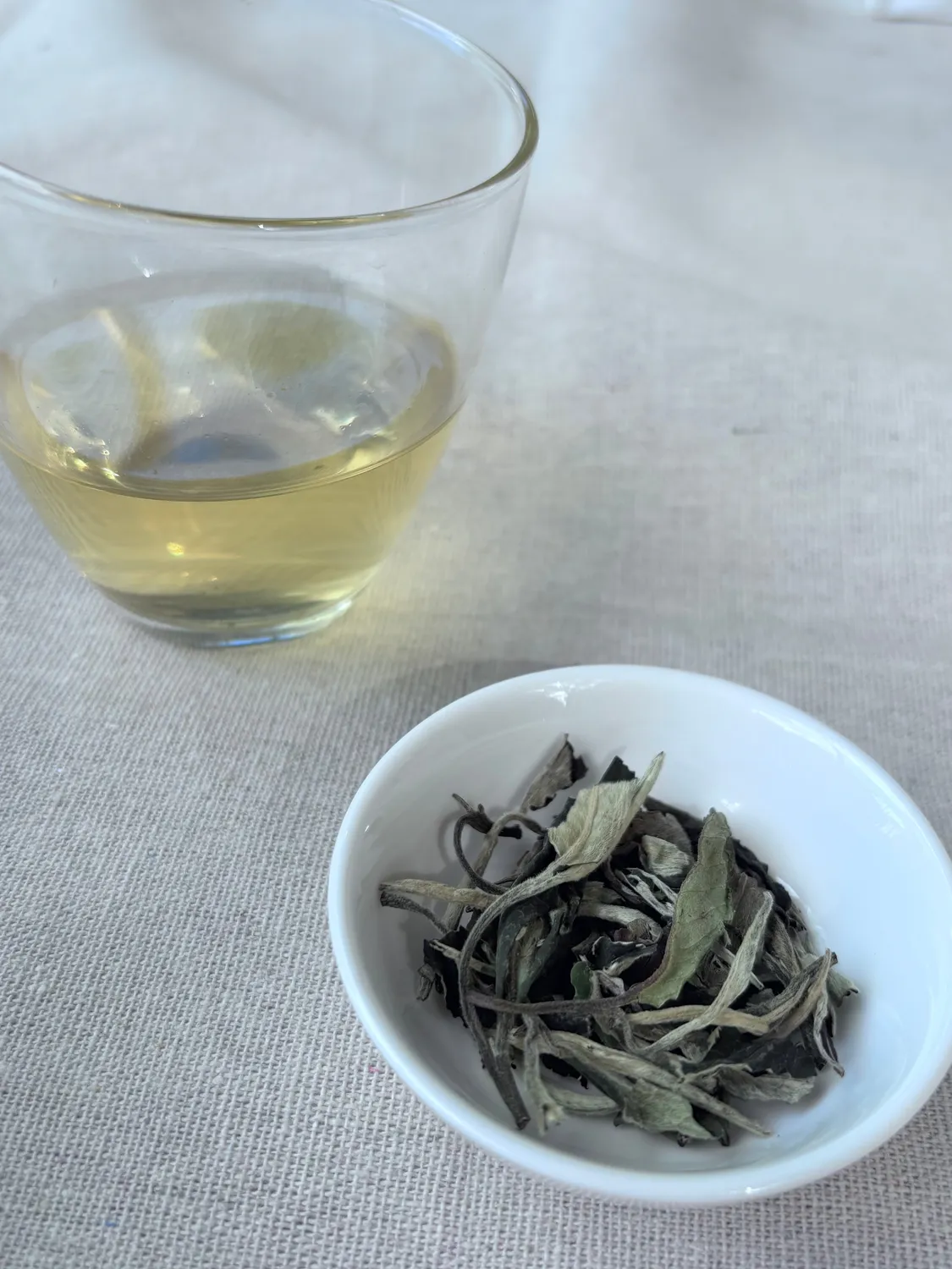 R'folia White Peony witte thee 50 g gerijpt