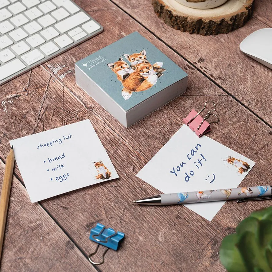 Wrendale Designs Snug as a Cub sticky notes 8x8 cm 250 vel